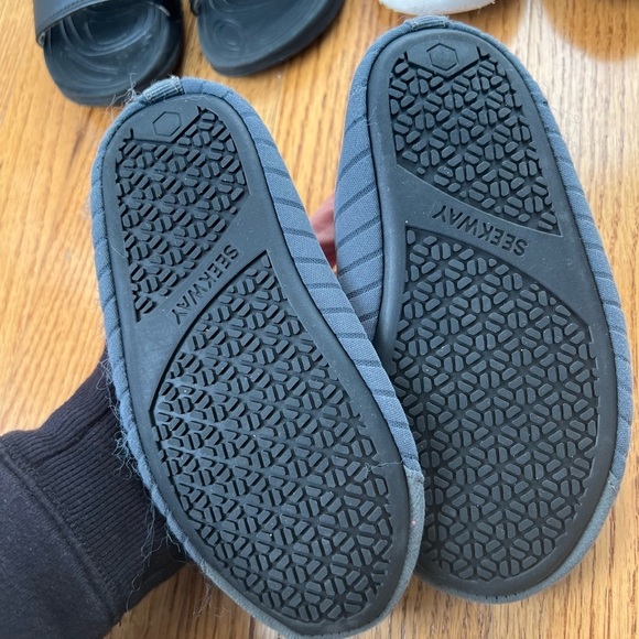 Bundle of 3 Boys Water Shoes Champion Sandals Cat & Jack Water Sneakers Size 10 - Picture 3 of 12